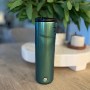 Starbucks 20oz Winter 2022 Green Iridescent Tumbler